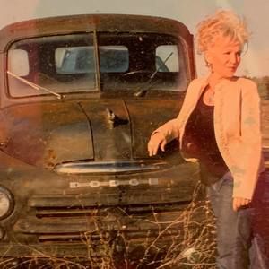 Meet your Posher, Wendy